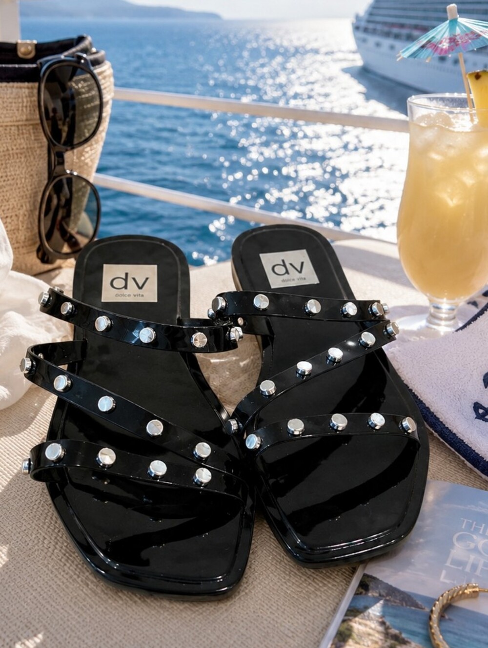 DV by Dolce Vita Black Studded Jelly Slide Sandals Sz 8 Y2K Festival Vacation EU
